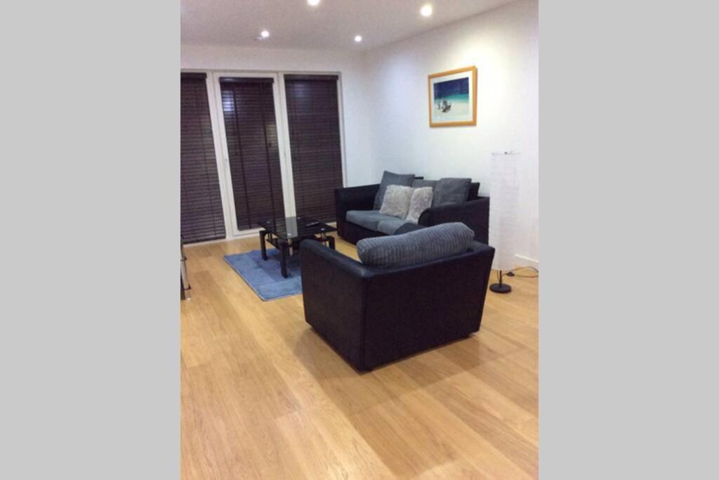 Max'Em Lexington Luxury Apartment Slough Eksteriør billede